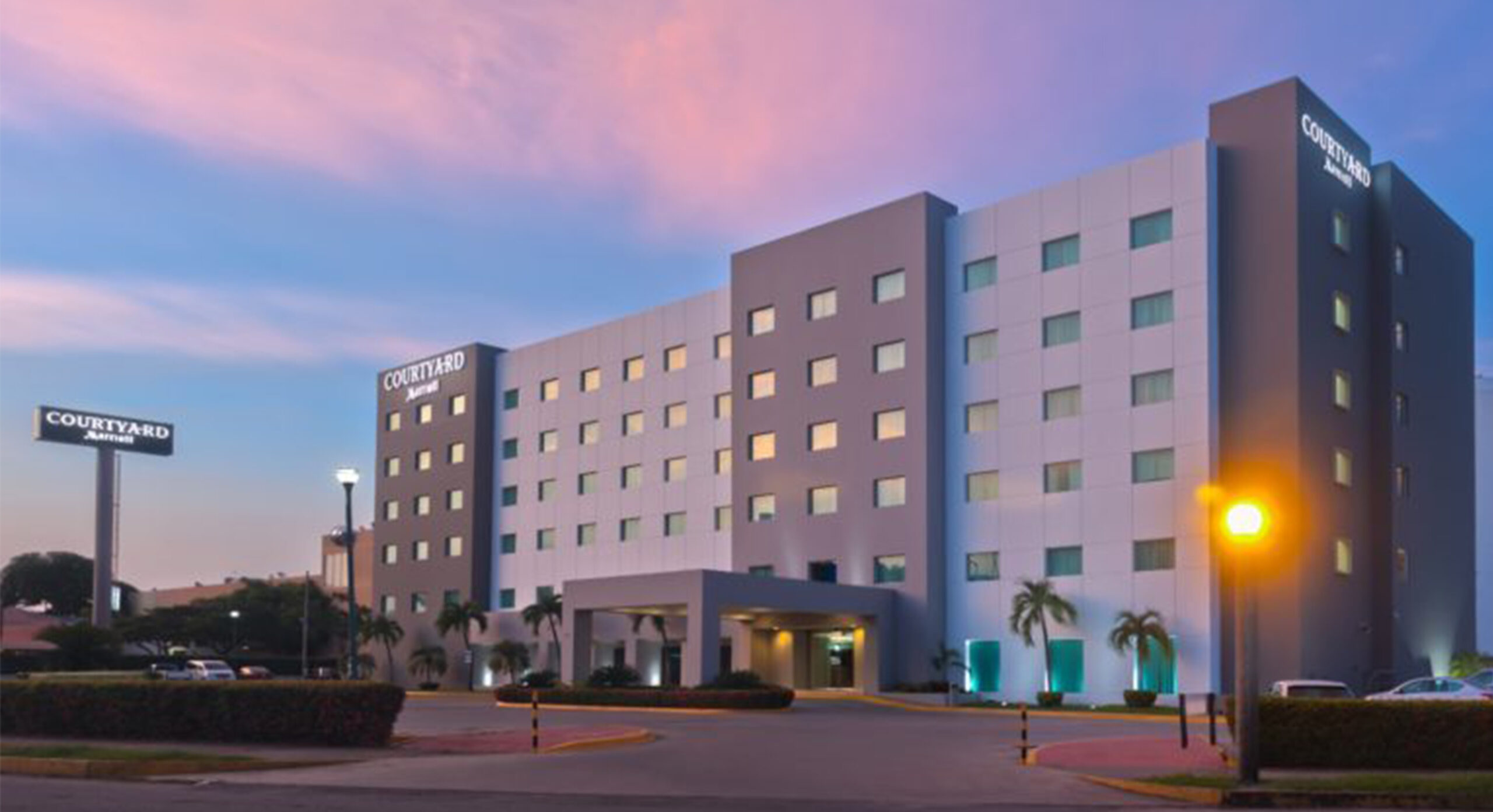 COURTYARD BY MARRIOTT